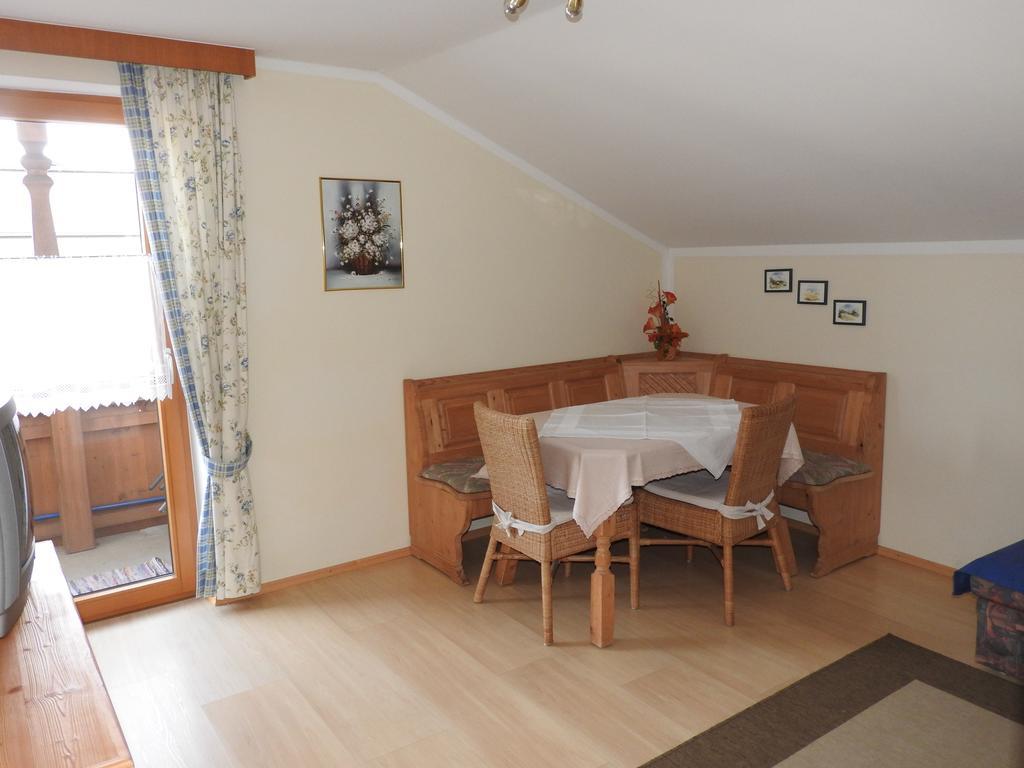 Appartement Alpenhof Wildschoenau Niederau Δωμάτιο φωτογραφία