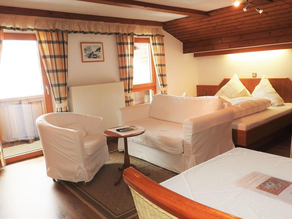 Appartement Alpenhof Wildschoenau Niederau Δωμάτιο φωτογραφία